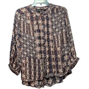 Tolani Collection Button Down Navy and Brown Top Size Small